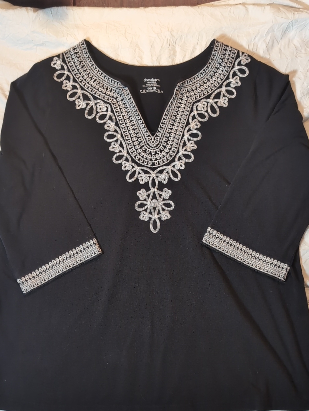 dressbarn Embroidered Tunic in Black & White Size 14/16